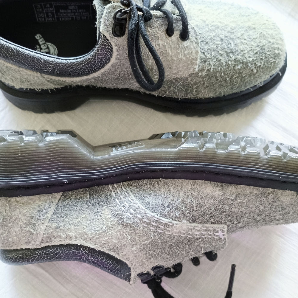 🎩 DARK ARTS VIBES 🎩 Raggedy stonewashed suede Dr. Martens derbies, Sz. L 5/ 36
